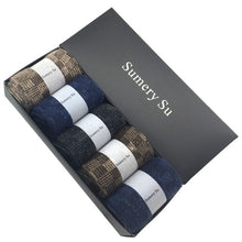 Load image into Gallery viewer, Winter Socks For Men (5 Pairs)